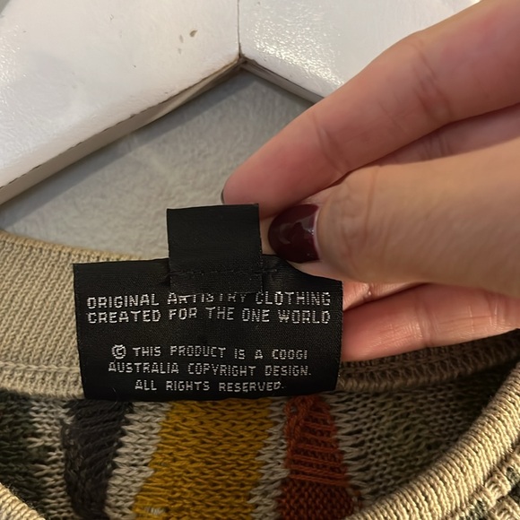 COOGI Multicolor 3D Knit Sweater Size Medium - Picture 4 of 7